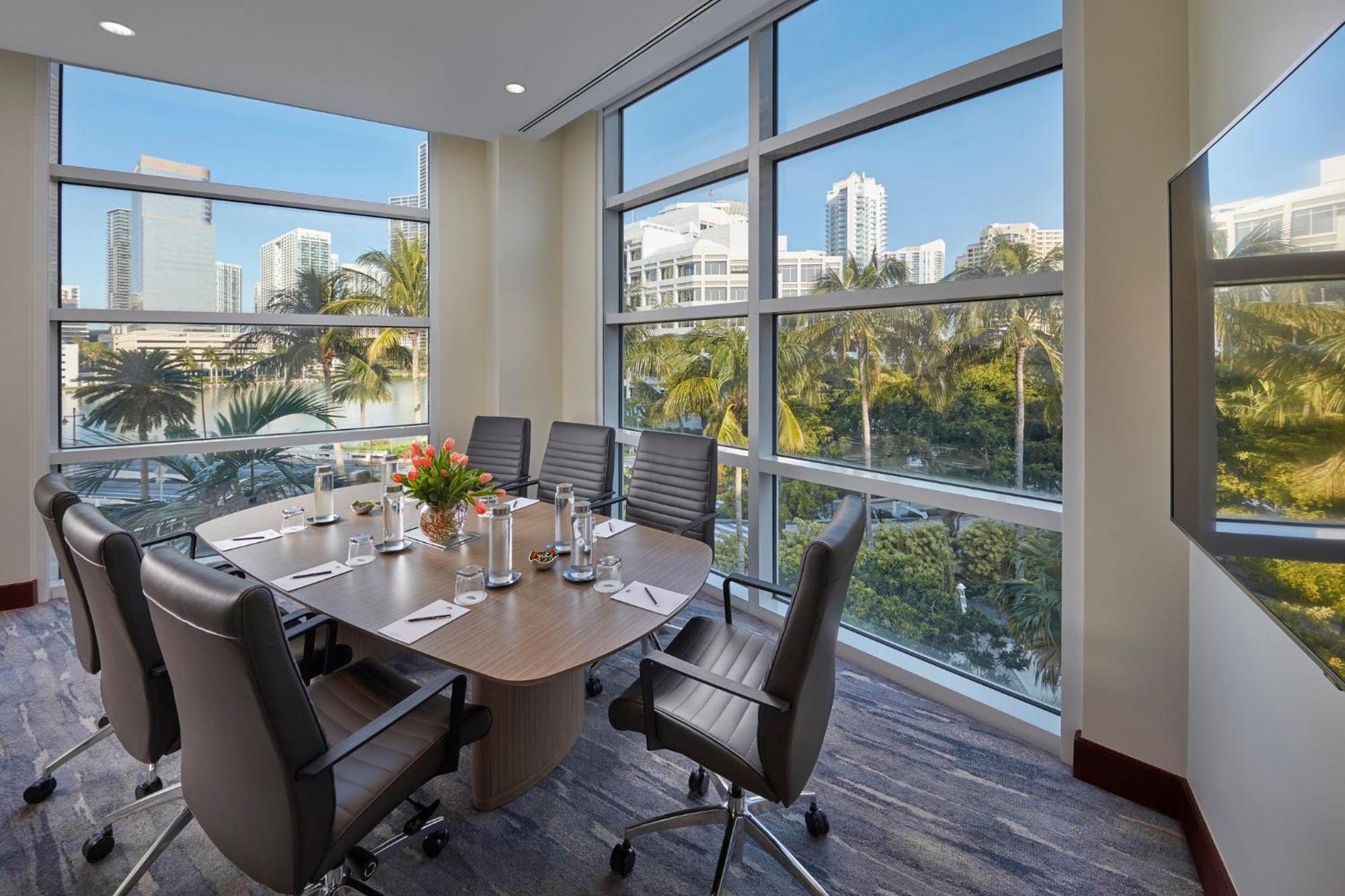 Mandarin Oriental, Miami Hotel Exterior foto